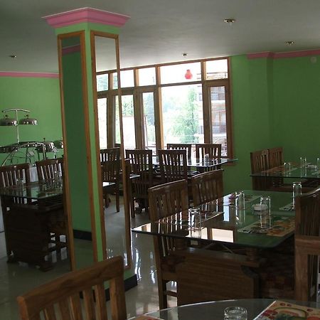 Hotel Ocean Blue Manali Eksteriør billede
